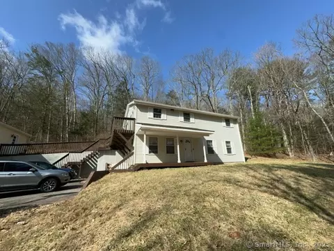 1389 Norfolk Rd, Torrington, CT 06790