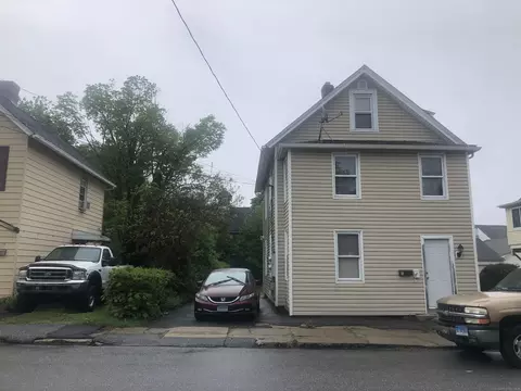 24 Eagle St, Torrington, CT 06790