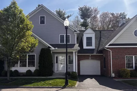 3 Alana Dr #3, Milford, CT 06461