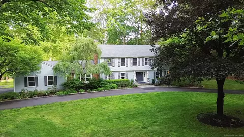11 Tall Pines Dr, Weston, CT 06883