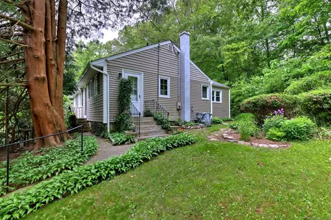 18 Terrace Rd, Seymour, CT 06483