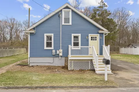 52 Burgess St, East Haven, CT 06512
