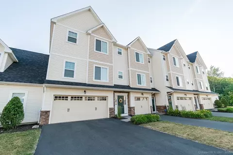 7 Lexie Ln #7, South Windsor, CT 06074