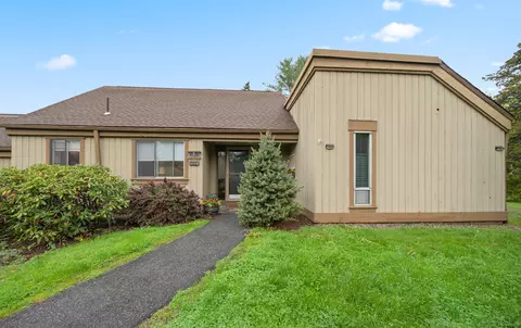 438 Heritage Vlg #B, Southbury, CT 06488
