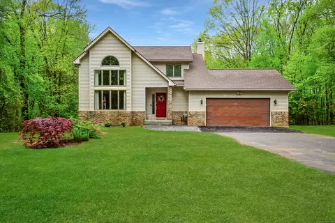 5 E Porter Rd, Ellington, CT 06029