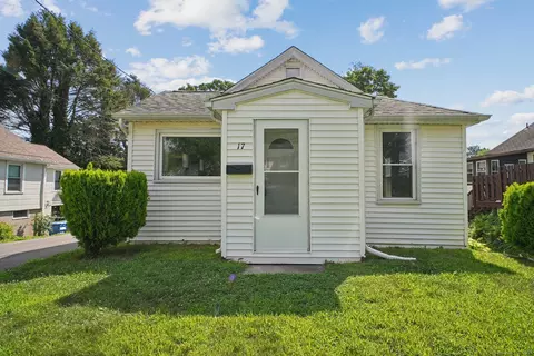 17 Overlook Ave, Bristol, CT 06010