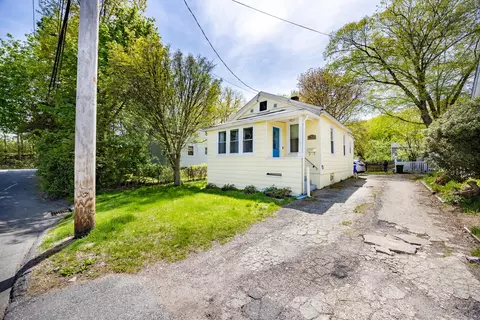 69 Sunnyridge Ave, Fairfield, CT 06824