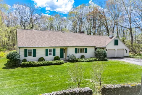 262 Turnpike Rd, Willington, CT 06279