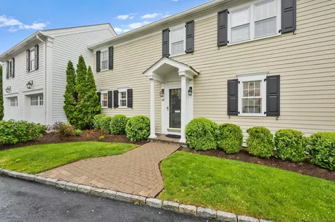 123 Richmond Hill Rd #20, New Canaan, CT 06840