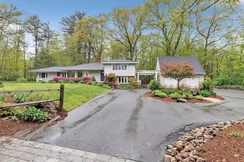 94 Upper Whittemore Rd, Middlebury, CT 06762