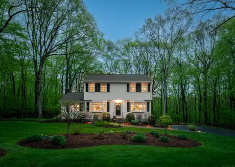 23 Elm Rd, Tolland, CT 06084