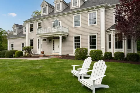61 Governors Way, Madison, CT 06443