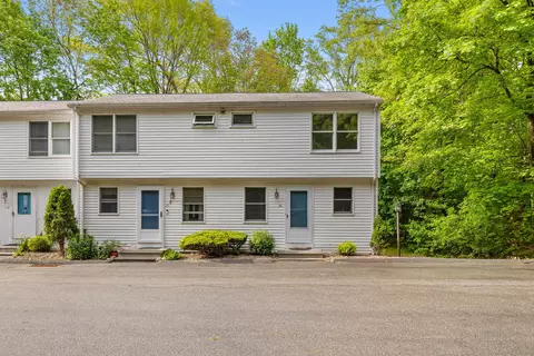 63 Summit St #16, Manchester, CT 06040