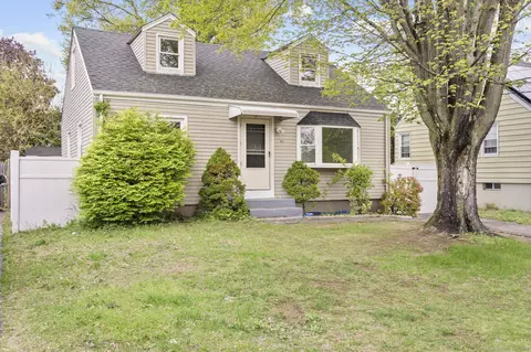 43 Victor St, East Haven, CT 06512