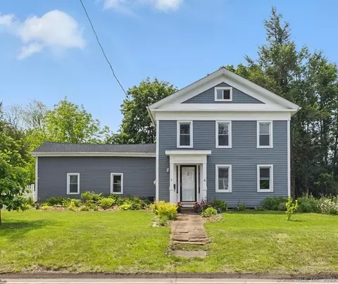 4 Hudson St, Berlin, CT 06037