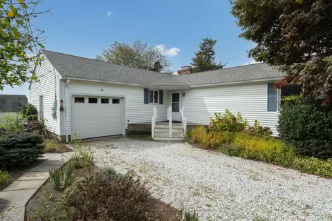4 Sea View Ave, Old Saybrook, CT 06475