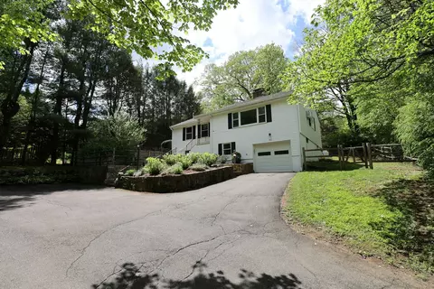 42 Wilridge Rd, Ridgefield, CT 06877