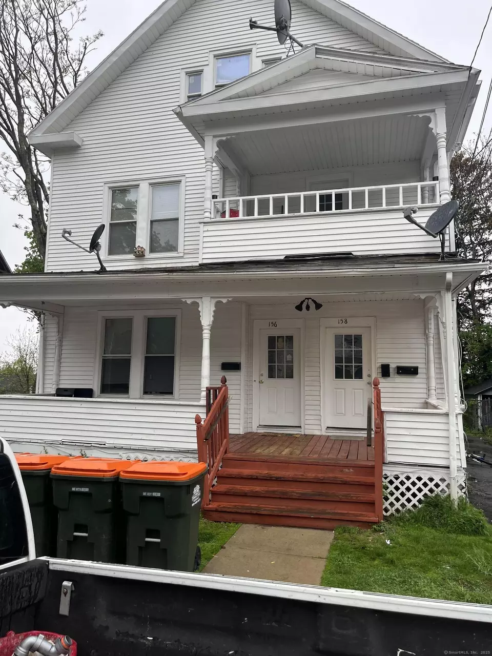  156 Hobart St, Meriden, CT 06450 photo 1