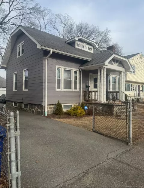 57 Granfield Ave, Bridgeport, CT 06610