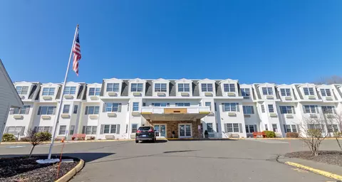 1 Brush Pasture Ln #214, Portland, CT 06480