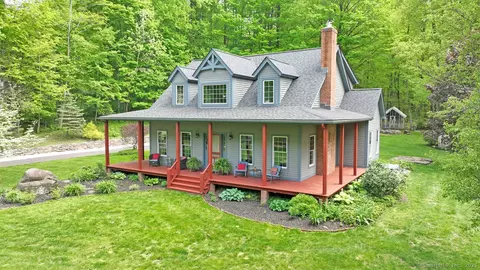 67 Stephen Tom Rd, Portland, CT 06480