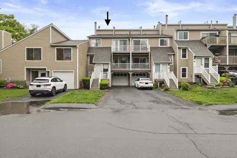 101 Peddlars Dr #101, Branford, CT 06405