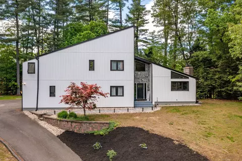 19 High Ridge Dr, Granby, CT 06035