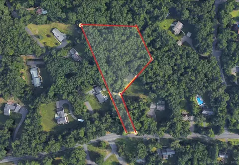224 Arch Rd, Avon, CT 06001