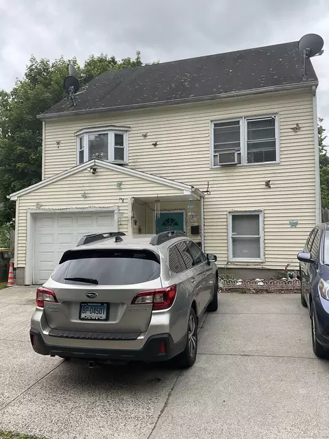 45 Ludlow St, Waterbury, CT 06710