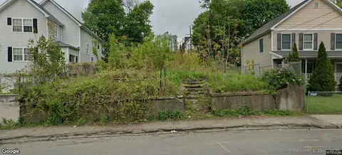 215 Walnut St, Waterbury, CT 06704