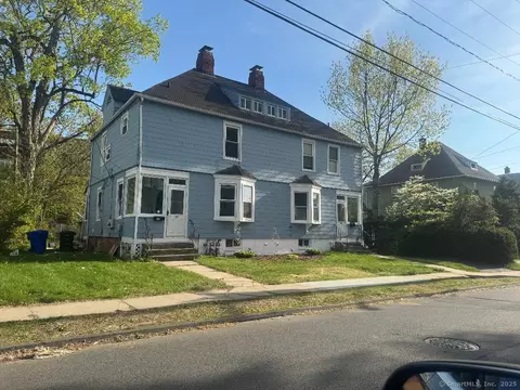 17-19 Stanley St, East Hartford, CT 06108