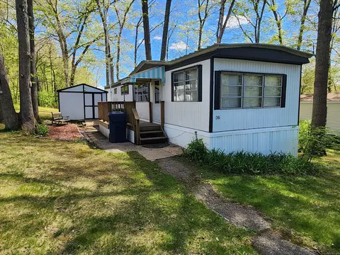 36 Fairway Dr, Windham, CT 06256