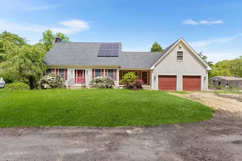 241 New London Rd, Colchester, CT 06415