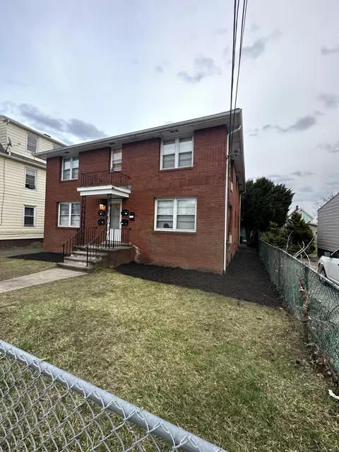74 Saltonstall Ave, New Haven, CT 06513