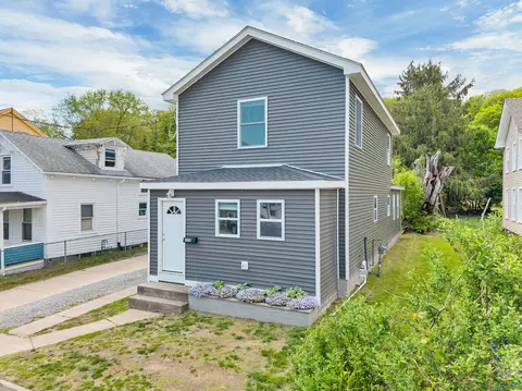 304 Central Ave, Norwich, CT 06360
