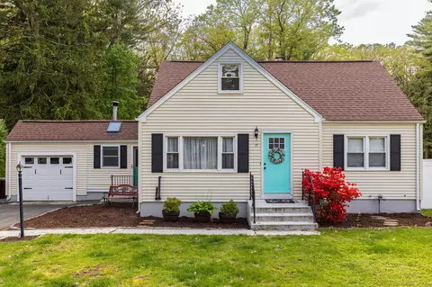 19 W Forrest Dr, Enfield, CT 06082