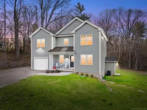 108-110 Moulton Rd, Mansfield, CT 06268