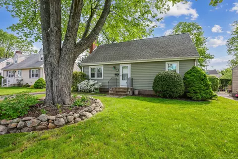 26 Brian Rd, West Hartford, CT 06110