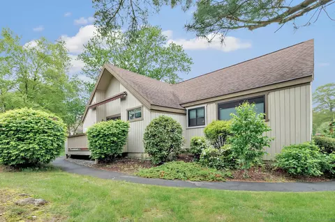 635 North Trl #A, Stratford, CT 06614