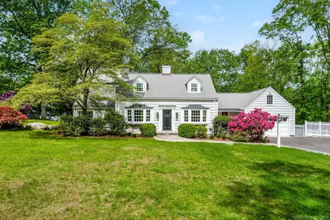 7 Circle Rd, Darien, CT 06820