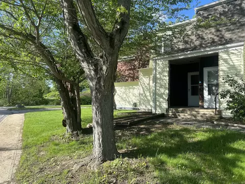 21 Oak Avenue Ext #2, Torrington, CT 06790