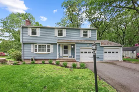 19 Crest Dr, Vernon, CT 06066