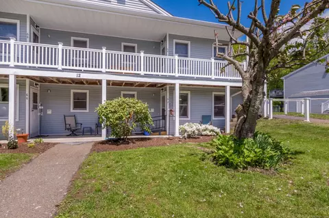 62 Senior Dr #62, Monroe, CT 06468