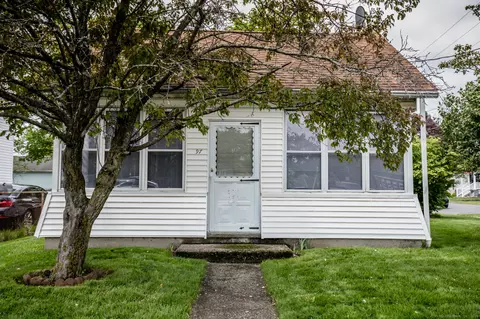 97 Park St, Plainville, CT 06062