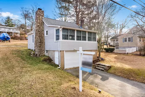 170 Giants Neck Rd, East Lyme, CT 06357