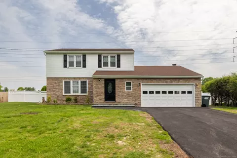 105 Reussner Rd, Southington, CT 06489