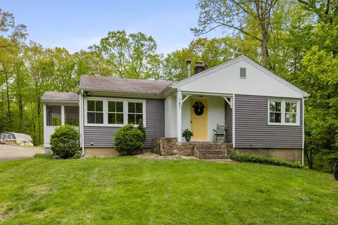 151 Luchon Rd, Willington, CT 06279