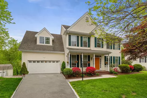 23 Fordham Way, Avon, CT 06001