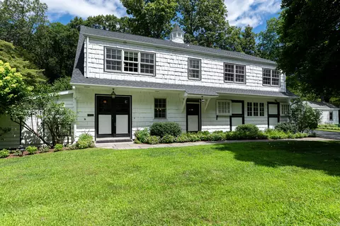 656 Westover Rd, Stamford, CT 06902