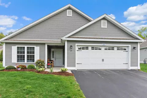 24 Mockingbird Dr #24, Killingly, CT 06239